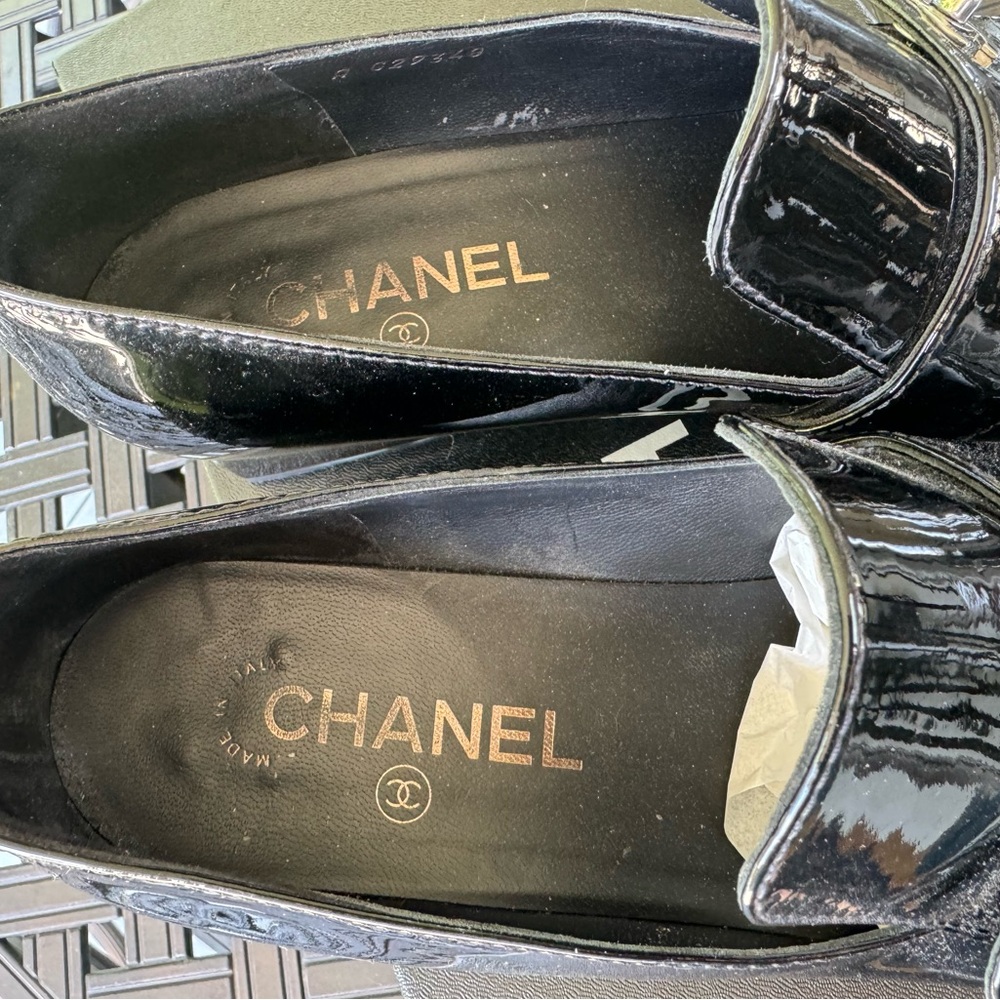 Chanel - Picture 4 of 8